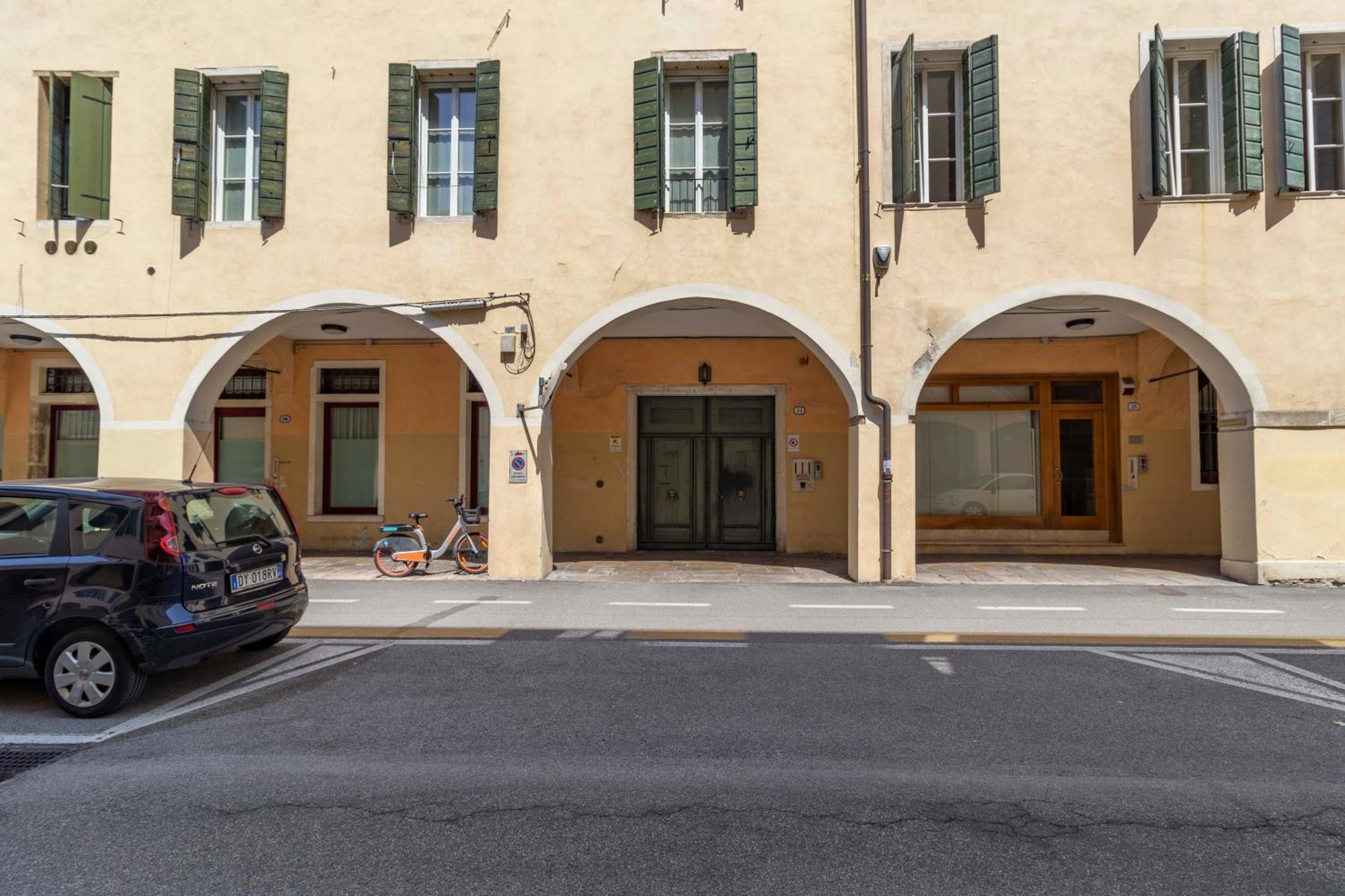 パドヴァCasa Charleston In Palazzo Nobiliare Al Duomoアパートメント エクステリア 写真